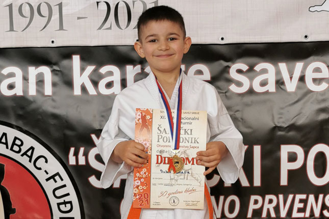 Karate: Najmlađi takmičari "Spartak-Enpija" osvojili 19 medalja na "Šabačkom pobedniku"