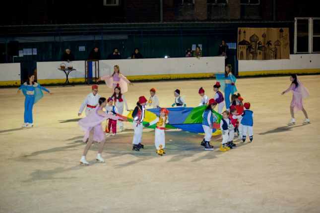 Predstava na ledu "Aladin" u nedelju na Gradskom klizalištu