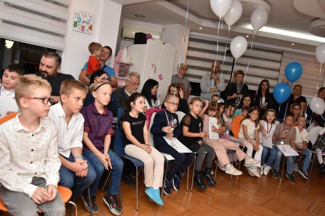 Osigurajte mesto za svoje dete u "Smart edu&ca" školici - sve uzrasne grupe gotovo popunjene