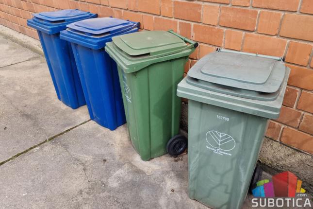 Otvoreni reciklažni centri, građani sami mogu da donesu otpad iz domaćinstva