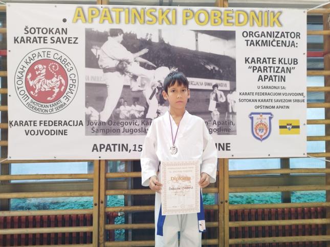 Karate: Takmičari "Spartak Enpija" proteklog vikenda doneli trinaest medalja sa dva turnira