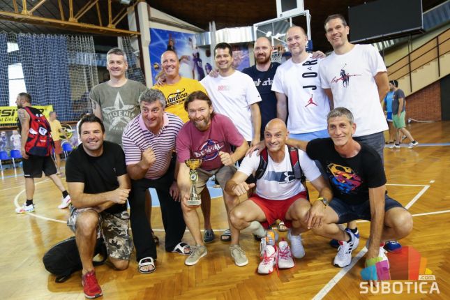Održan 23. tradicionalni međunarodni turnir košarkaških veterana i veteranki