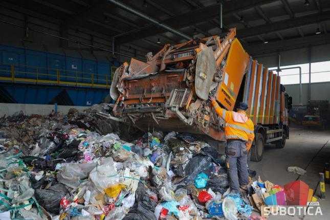 Subotica i okolne opštine dobile vrednu opremu za upravljanje otpadom