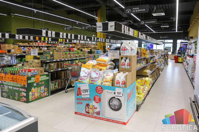 Proleće je lepše uz nagrade: brojni pokloni uz širok asortiman i niske cene u DTL "Leon diskont"