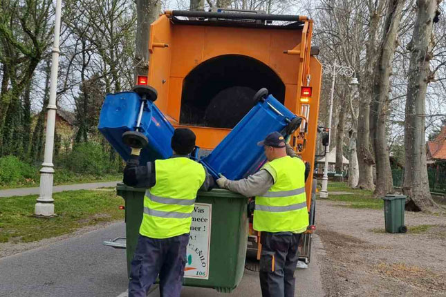 Podela plavih kanti u naseljima Bajnat i Radanovac od 15. januara