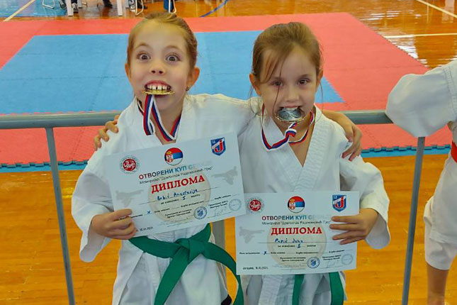 Karate: Takmičari Spartak Enpija osvojili 43 medalje i ekipno 2. mesto u Jagodini