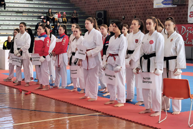 Karate: Uspešan nastup "Spartak-Enpija" na prvom turniru Premijer lige u Jagodini