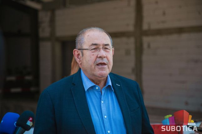 Nastavljaju se radovi na izgradnji akva parka na Paliću