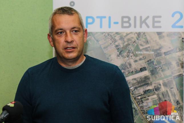 Potpisan ugovor o izgradnji biciklističke staze u Hajdukovu