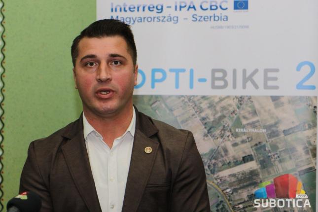 Potpisan ugovor o izgradnji biciklističke staze u Hajdukovu