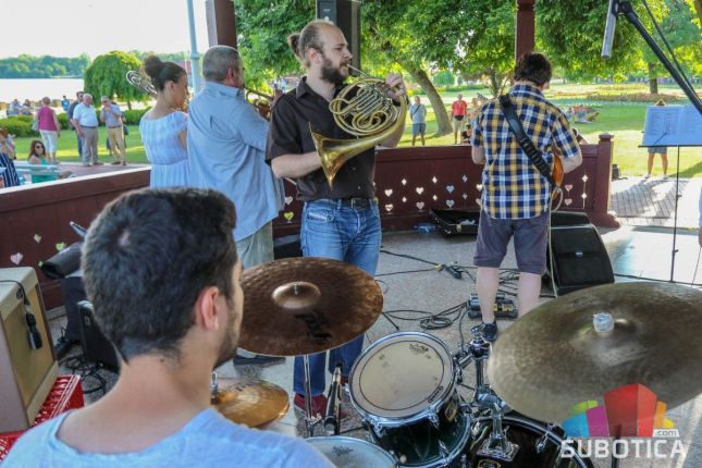 I ovog leta koncerti na Muzičkom paviljonu