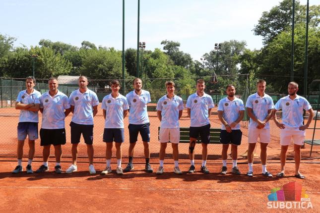 Tenis: Seniori Spartaka brane titulu