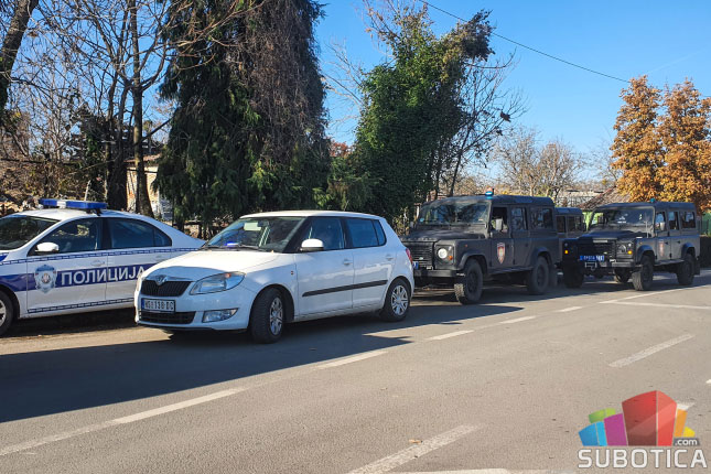 Velika akcija policije u borbi protiv krijumčarenja ljudi, migranti "pohvatani" i u Subotici