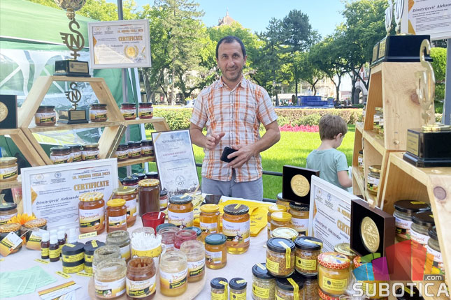 U toku "Dani pčelarstva" - u ponudi med i veliki broj proizvoda na bazi meda