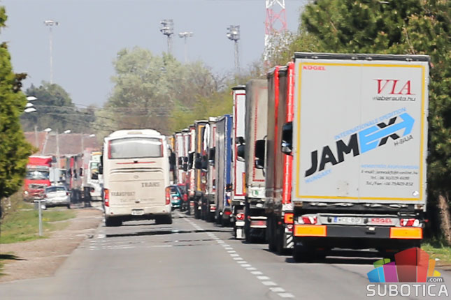 Zabrana tranzita teretnog saobraćaja kroz Mađarsku za vreme praznika
