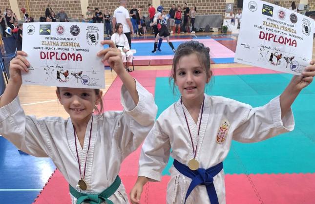 Karate: Mlade nade "Spartak Enpija" zablistale na dva prijateljska turnira, u toku pripreme za Otvoreni kup Srbije
